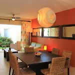 Luna Maya 2 BR Near Beach By Select